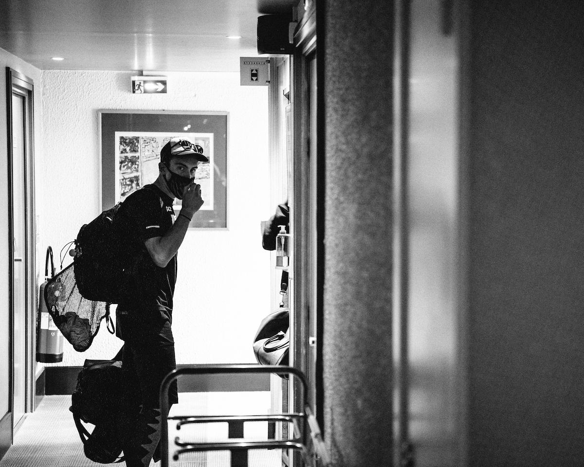 Alberto Bettiol, ready for the massage (Ph. Gruber)